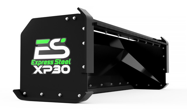 XP30 snow pusher with pullback bar