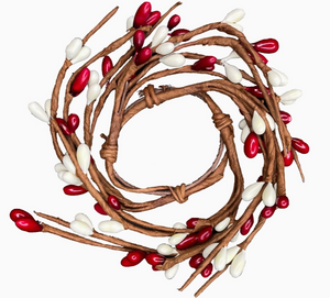 Red & Cream Pip Berry 1.5" Candle Ring