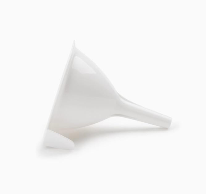 Funnel 4" White With Rest - Fox Run
