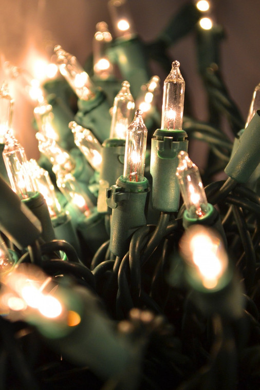 50 Clear, Green Cord -8 inch Spacing #22 Gauge
