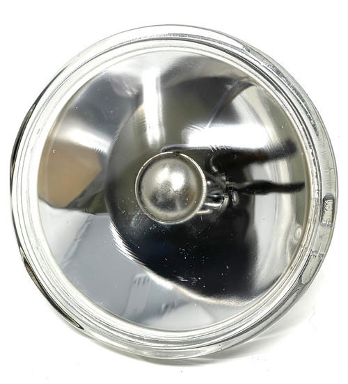 Sealed beam spot lamp, 4-1/2" diameter glass, screw contact -Lb03