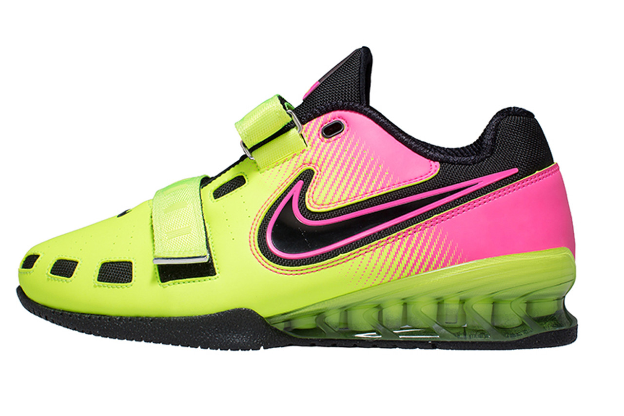 nike romaleos womens pink