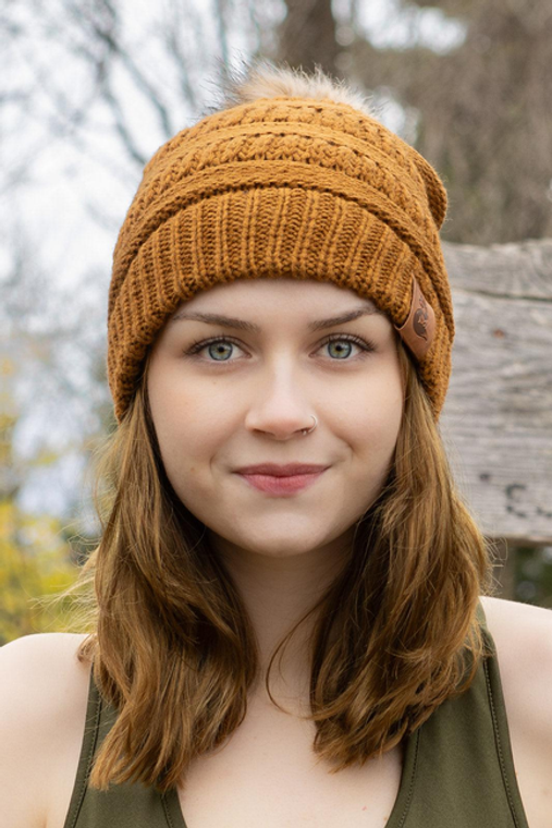 Aria the Fox LLC Sequoia Ribbed Knit Hat with Pom