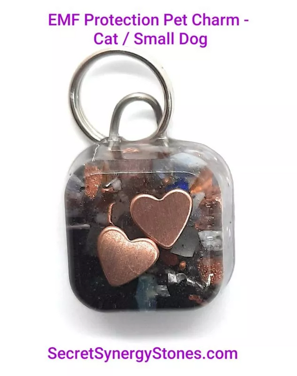 Secret Synergy Stone (Tick Slick, Twirly Bird Away, Serene By Nature) EMF 5G protection Pet Charm Cat/Sml Dog with Split Ring 1 ounce 2 Hearts - Split Ring