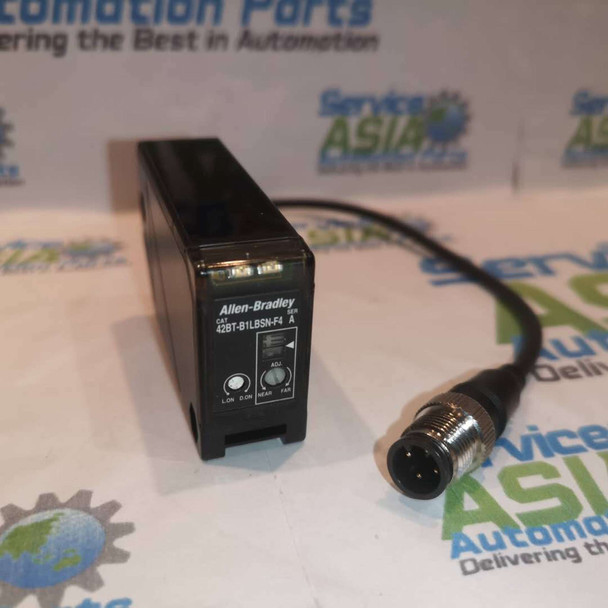 ALLEN-BRADLEY 42BT-B1LBSN-F4 PHOTOELECTRIC SENSOR 10-30VDC 4PIN INFRARED LED front
