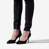 Brushed Black Pump