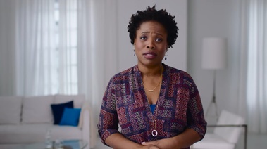 Woman explaining why quitting 'cold turkey' may not be the best approach