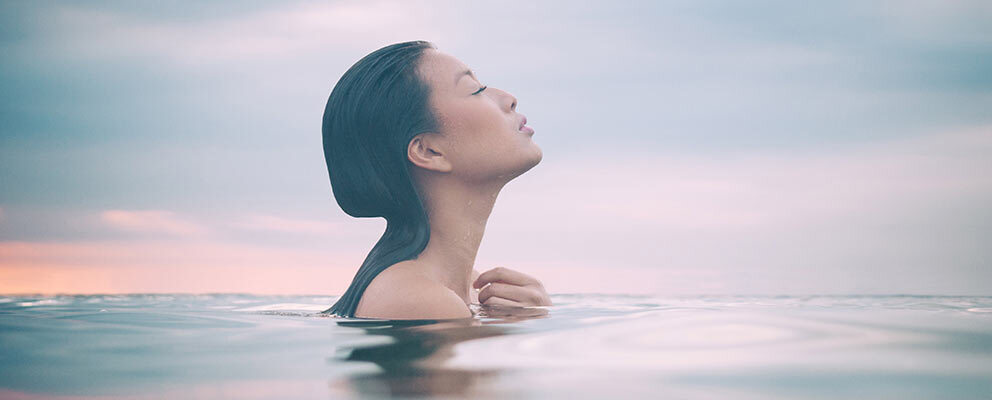 LIKE AN INVIGORATING YOUTH BATH
