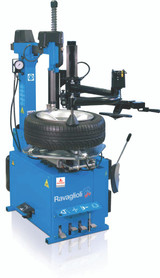 G7645IV.26-A Ravaglioli automatic tyre changer with under table inflation and assist arm;