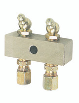 6132 Alemlube Header block 2 outlet c/w 6mm fittings and grease nipples;