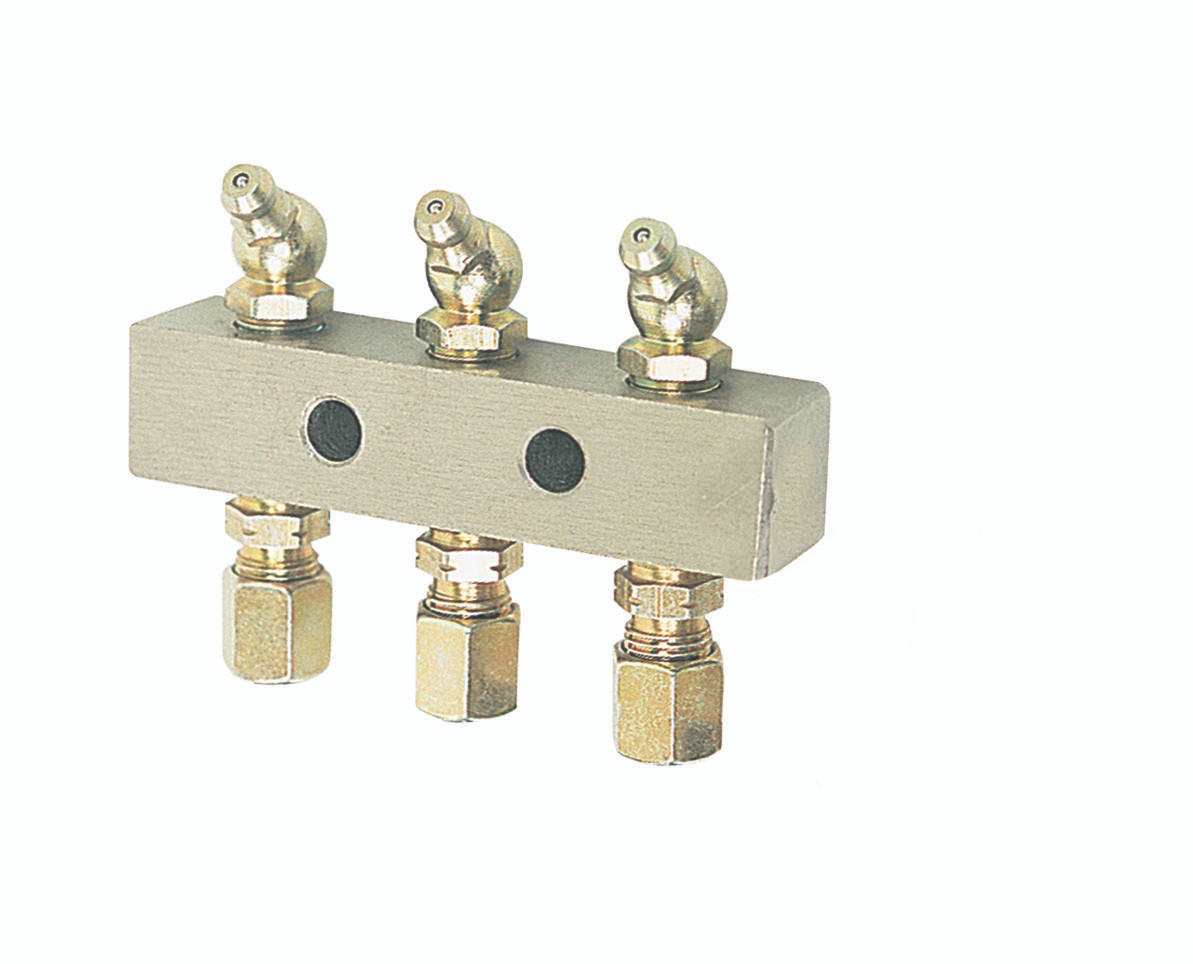 6133 Alemlube Header block 3 outlet c/w 6mm fittings and grease nipples