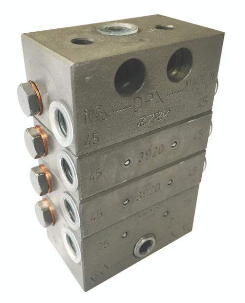 DPX4-8 Alemlube 8 outlets (4 section);