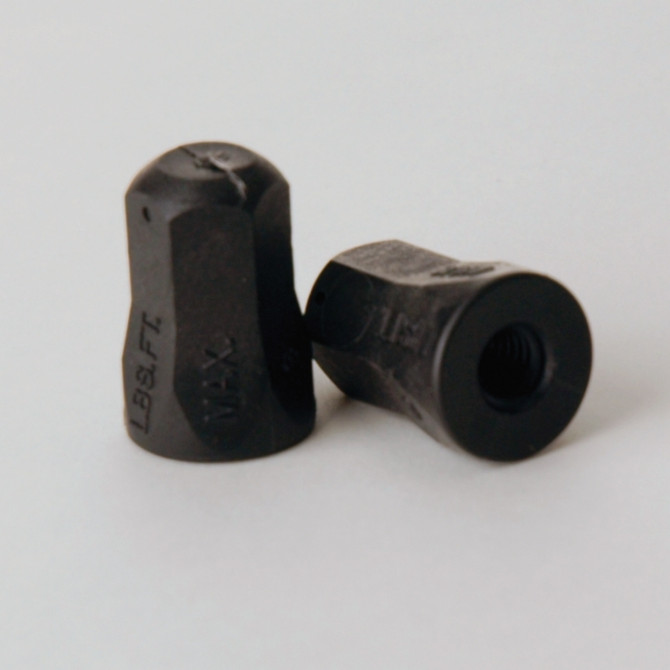 P119325 Donaldson Plastic nuts