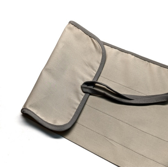 Lightweight poly-cotton cloth rod bag for 4 piece saltwater fly rods.
4pc Saltwater cloth rod bag