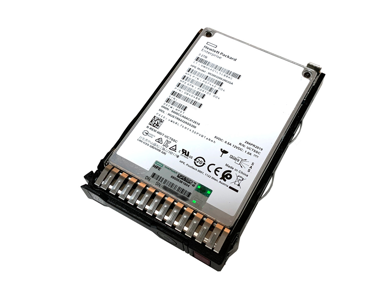 P09925-001 HPE 3.2TB SAS 12G MU SFF SC DS Solid State Drive
