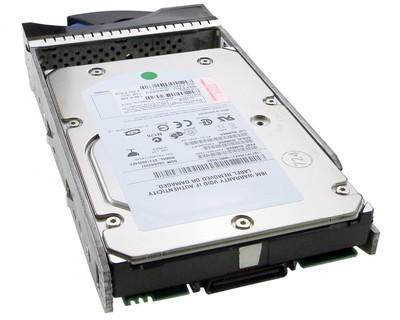 IBM 73GB 3.5 Hard Drive 40K6819 40K6816 15K 4gb fc 23R1771