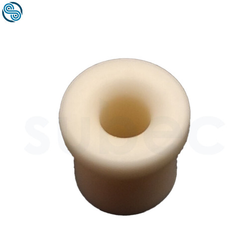 Ceramic Guide with flange, ØF9; ØD7,5; Ød3,5; L8,5; E2