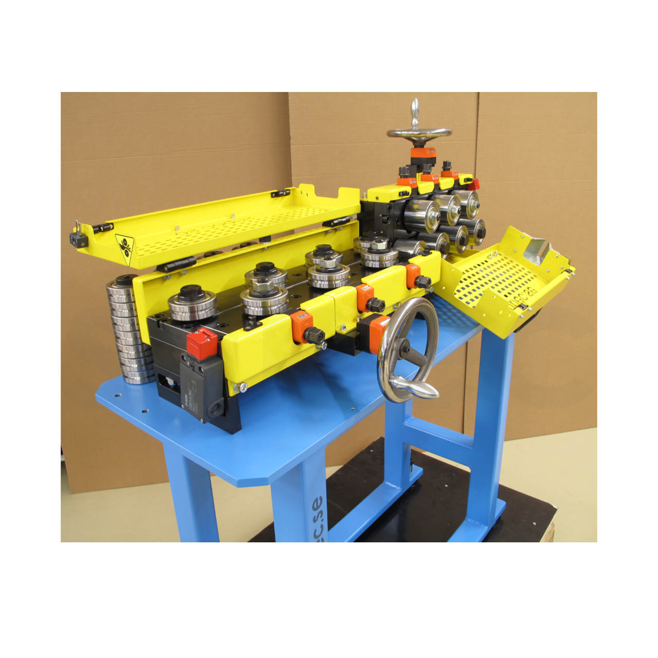 Straightener for Busbar