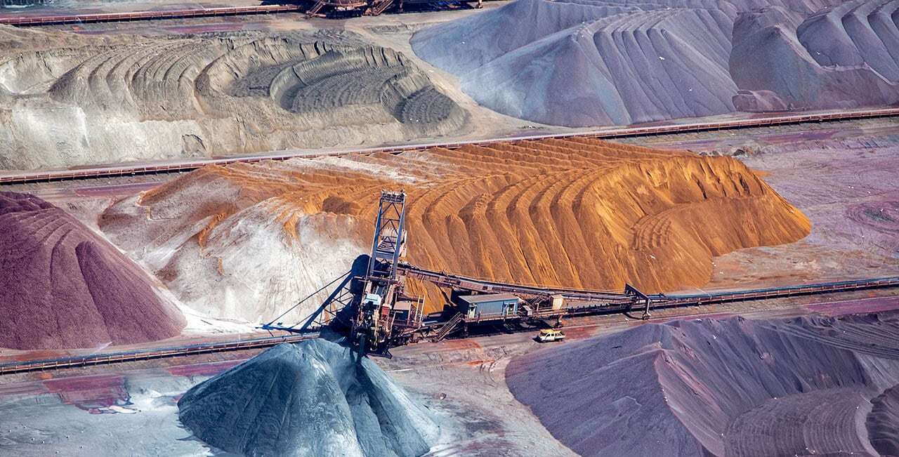 SACCONI ANTIPOLVERE PER MATERIALI MINERALI DI GRANULOMETRIE DIVERSE