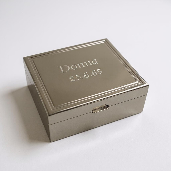 A Sophia  silver antique style large square jewellery  trinket box . Engraved with name and message on top. Anniversary, birthday Mother's day gifts for her