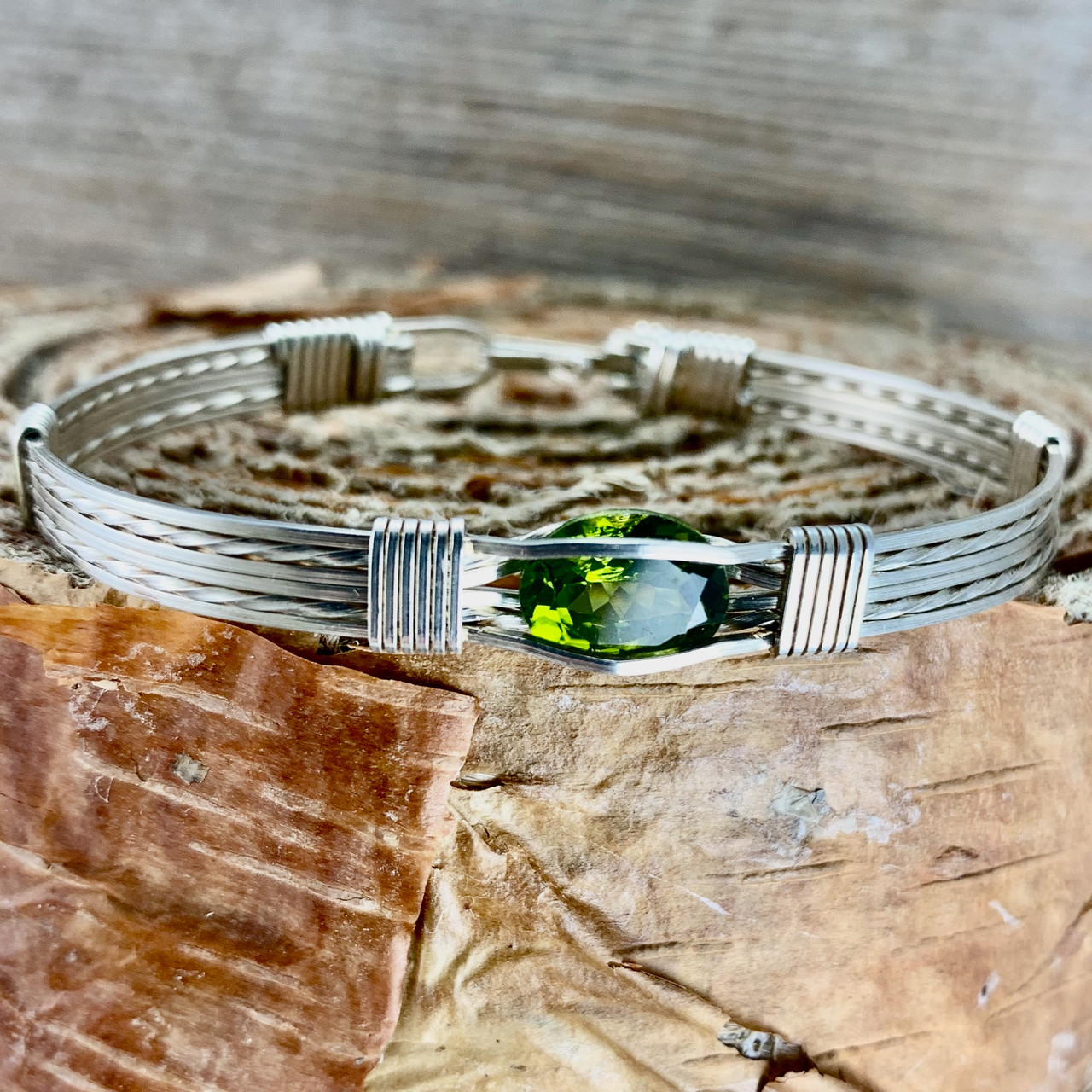 11.25 carats total weight Princess Cut Peridot Gemstone Bracelet in  Sterling Silver Style SB3000