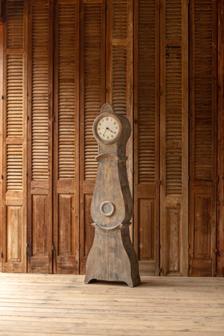 Antique-Style Hall Clock