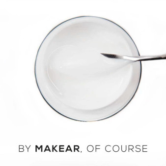 Makear Gel&Go Marshmallow GG02 gel on brush