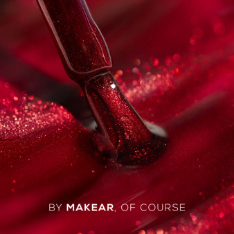 Makear UK Cat Eye Gel Polish C19 Red 8 ml bottle