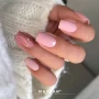 Makear 815 Nude Beige Gel Polish manicure with glitter accent nail