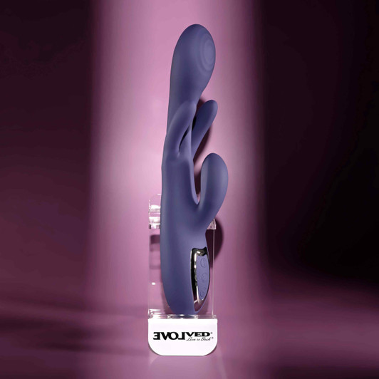Bow down to the ultimate come-hither vibrator that worships at the altar of your pleasure.