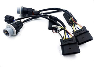 13-18 Compatible with/Replacement for Dodge Compatible with/Replacement for Ram WIRING ADAPTOR