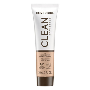 Covergirl Clean Invisible Liquid Makeup Classic Ivory, 1 Oz Covergirl Clean Invisible Liquid Makeup Classic Ivory, 1 Oz