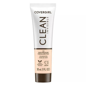 Covergirl Clean Invisible Liquid Makeup Fair Porcelain, 1 Oz Covergirl Clean Invisible Liquid Makeup Fair Porcelain, 1 Oz