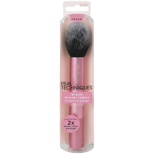 Real Techniques Finish Blush Brush Professional Makeup Tool for Face Application 1 Ea