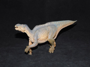 Papo Iguanodon