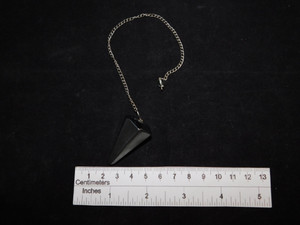 Hematite pendulum