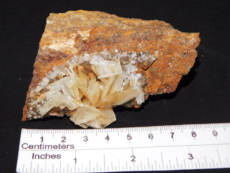 Baryte on Rock