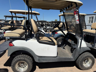 2016 4PR Lifted Club Car Precedent - White