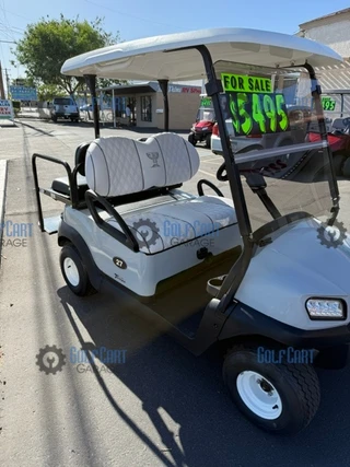 2020 Club Car Tempo Lithium w/ backseat Gray