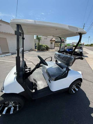 2018 EZGO RXV Lithium - White