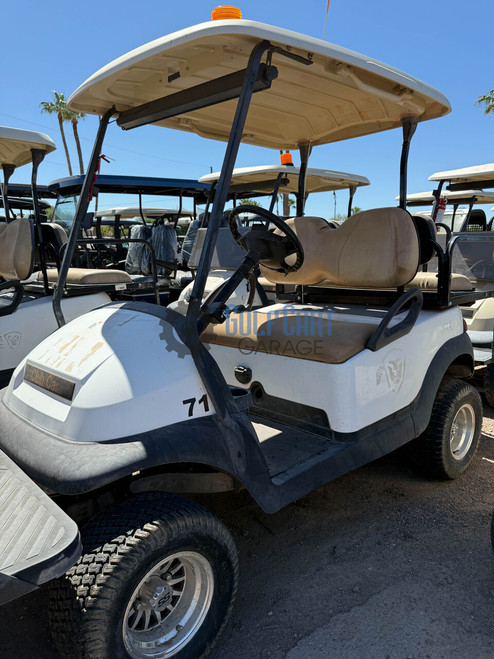 2016 4PR Lifted Club Car Precedent - White