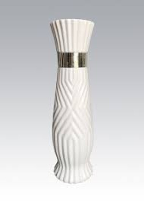 White Vase Mirrored Band