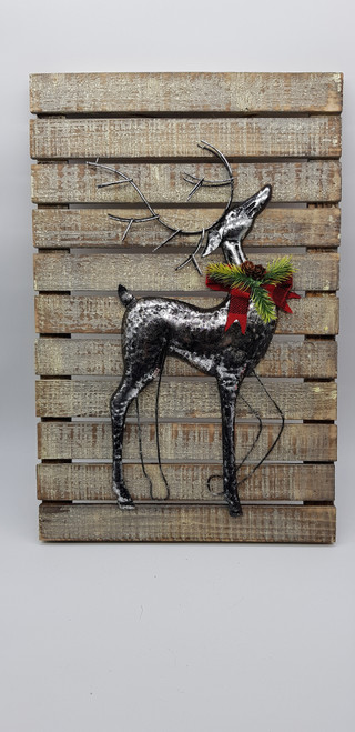 Silver Reindeer Wall Decoration