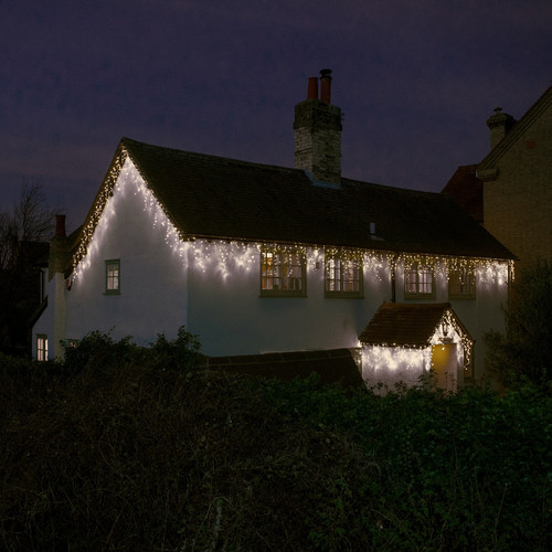 20m White Snowing Icicles with White Cable 960 LEDs