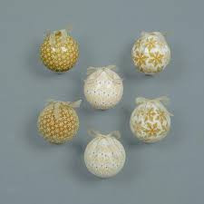 Single Snowflake Bauble 75mm Gold Cream Assorted Designs