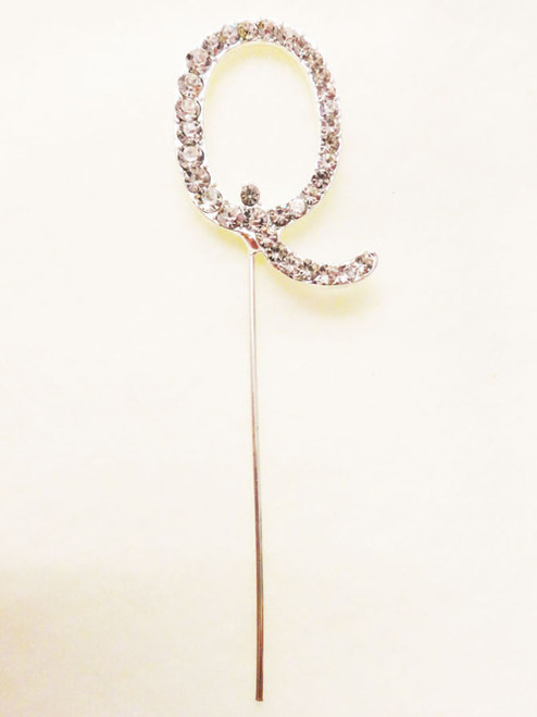 Diamante Letter Q