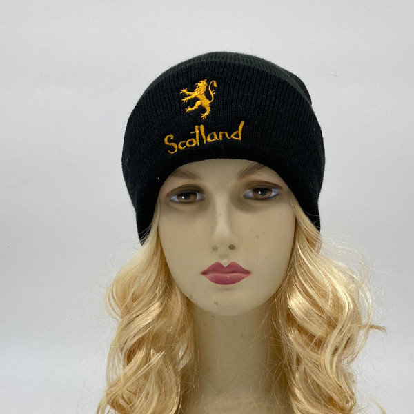 Wooly Hat with Scotland Embroidery HAT035