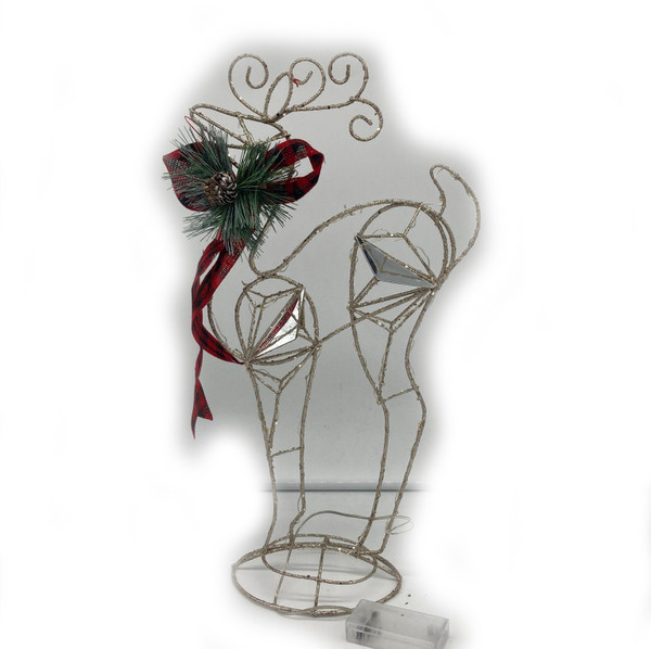 Metal and Mirror Standing Reindeer 16in with 20Leds on Stand
