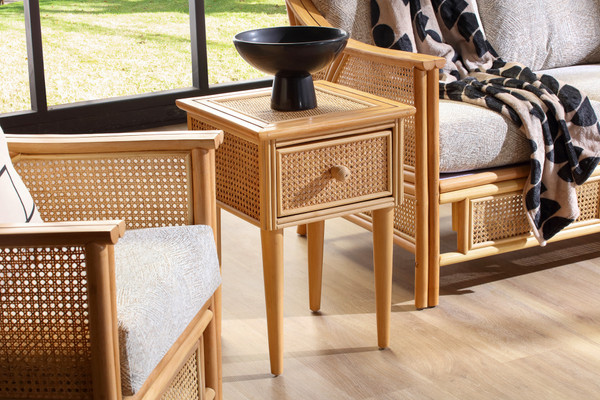 Chester Lamp Table (No Glass)