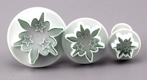 Embossing Star Flower Cutters set of 3